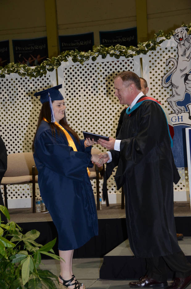 cf4a78fb93bcc645c869_CHS_Ford_Graduation_2017_DSC_4792.jpg