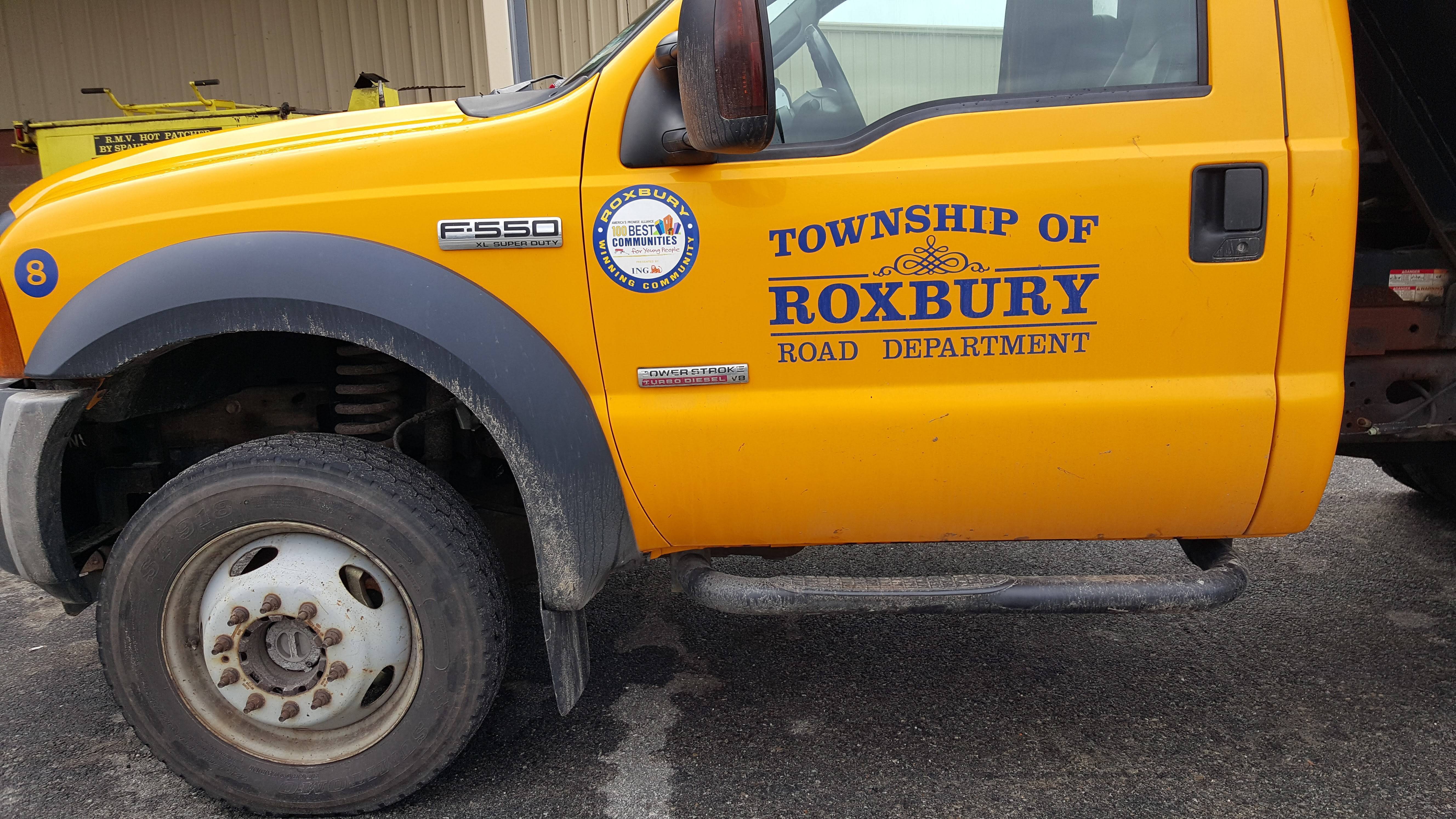 d02d5e9b9bc269616176_1484c23f1a225331cadb_dpwtruck.jpg
