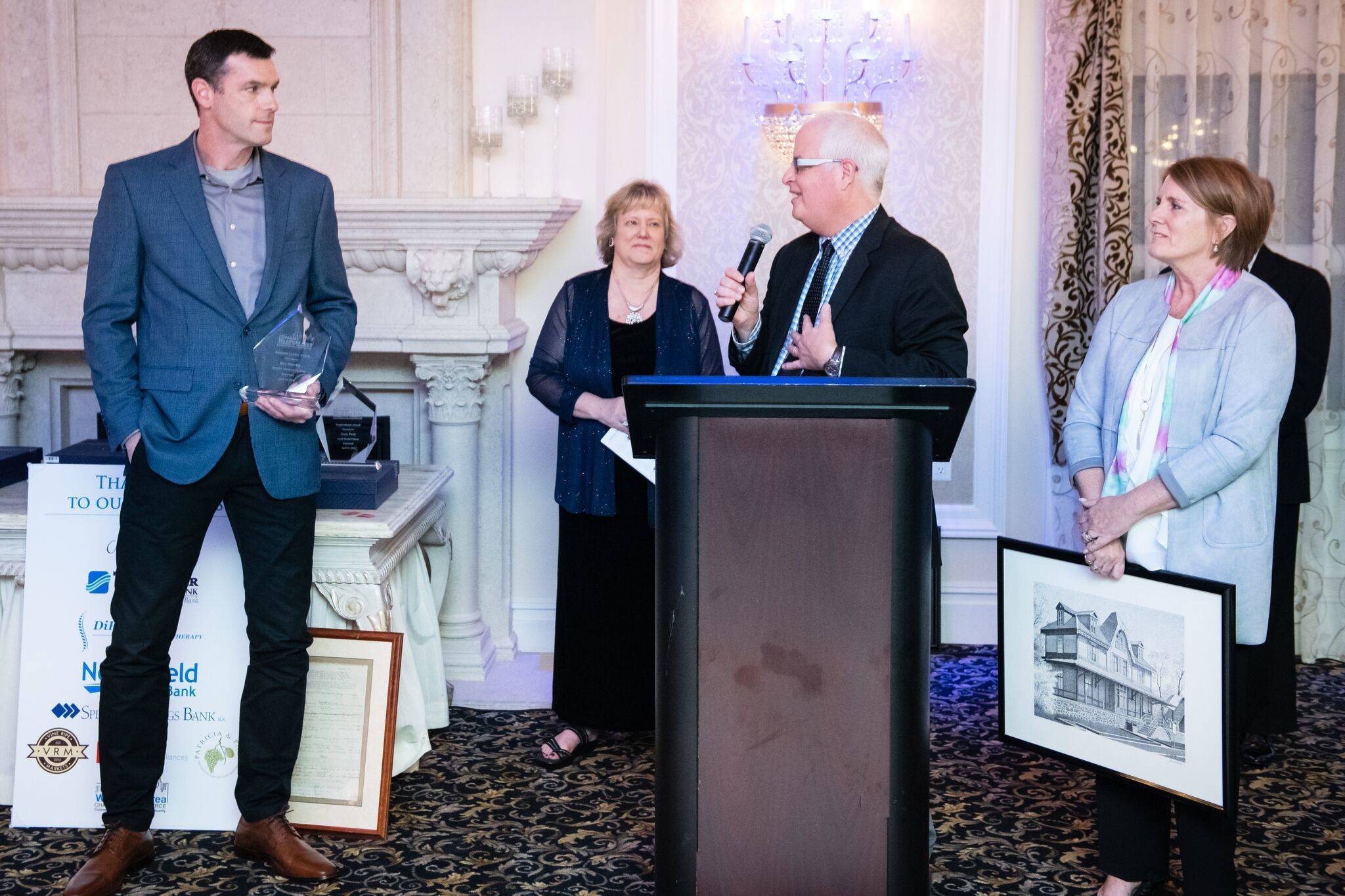 d1e3c7a521c7b198786c_ron_receiving_award__1_.jpeg