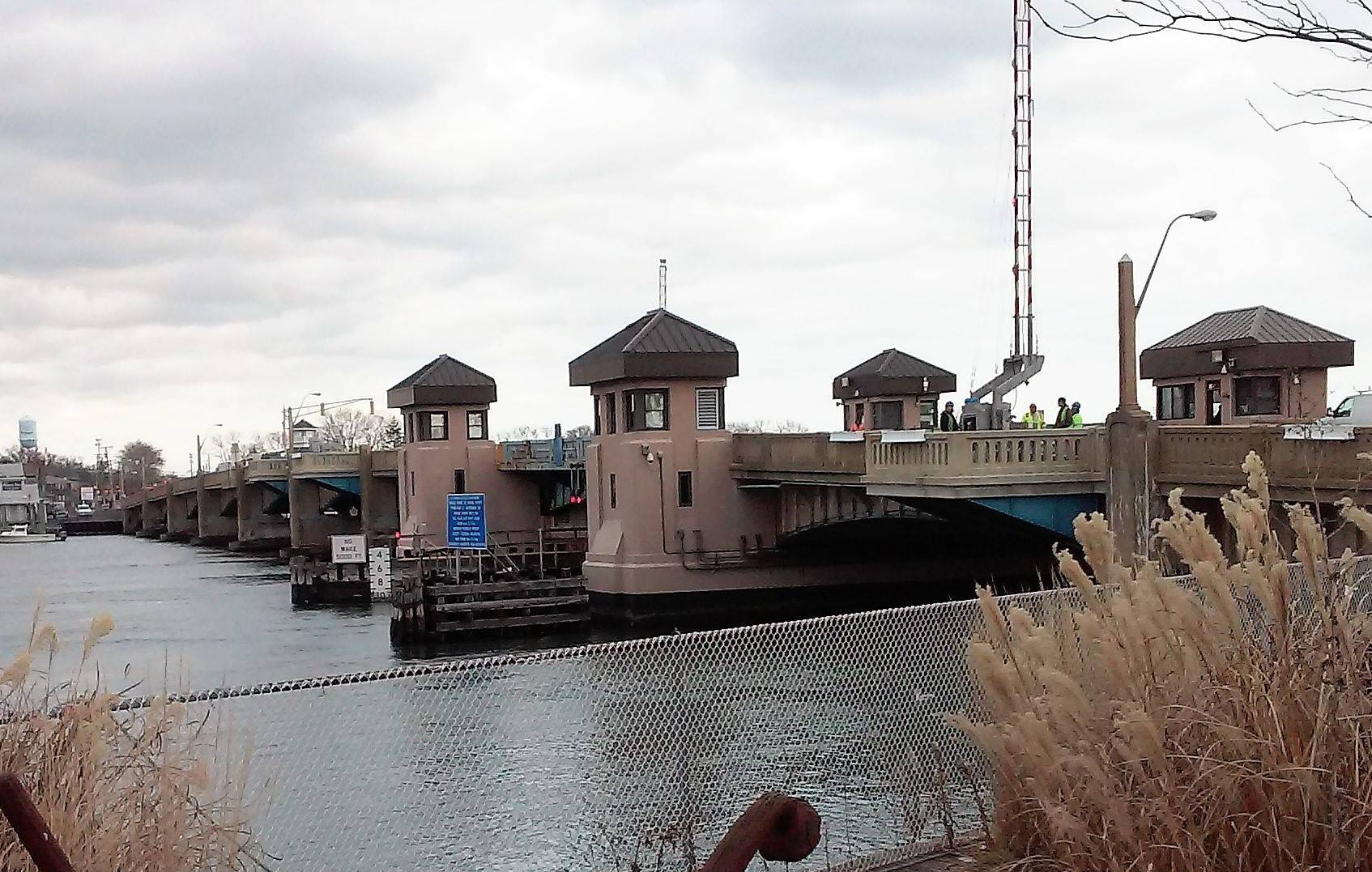 d1f45cc64bef0978ec0b_belmarmainstreetbridge.jpg