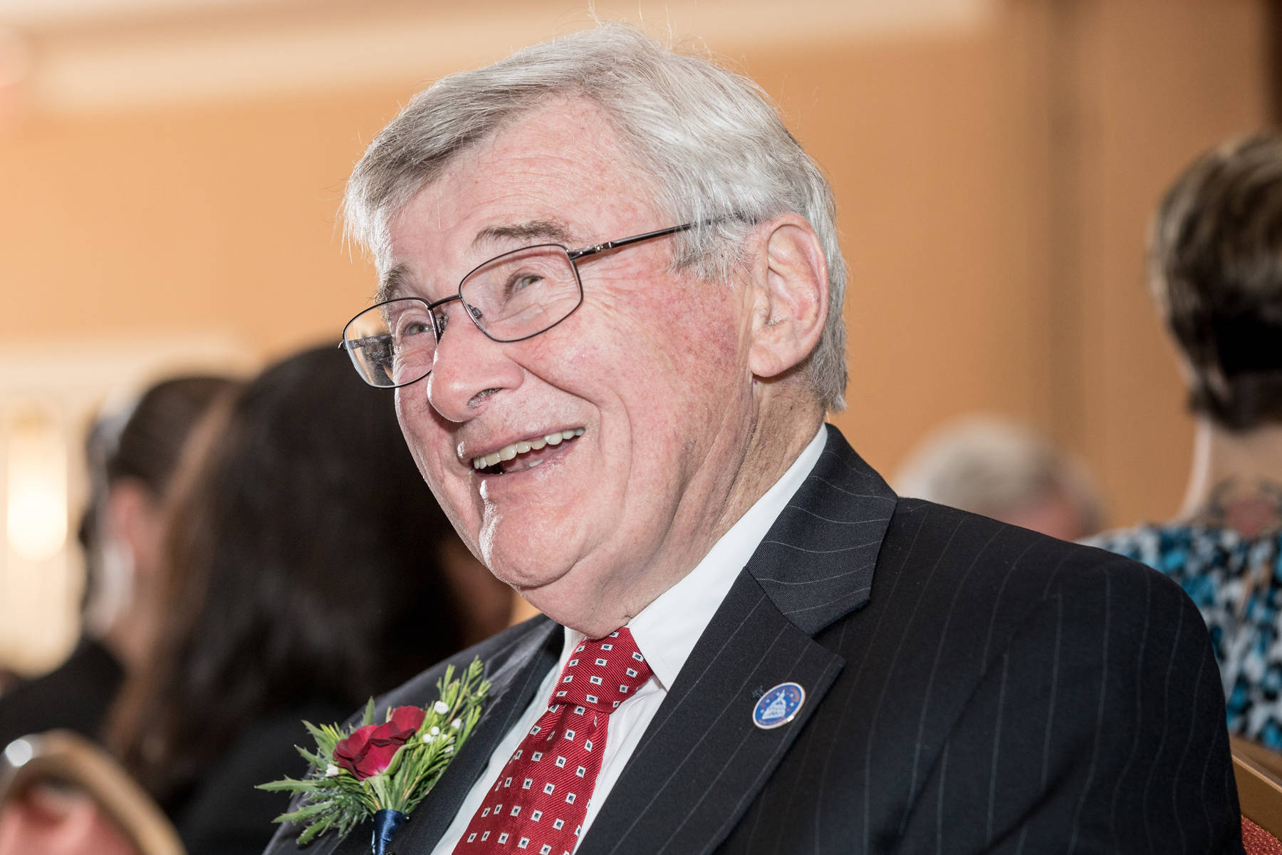 d471a1e634f5041165e8_sompixpeterpalmertribute.jpg