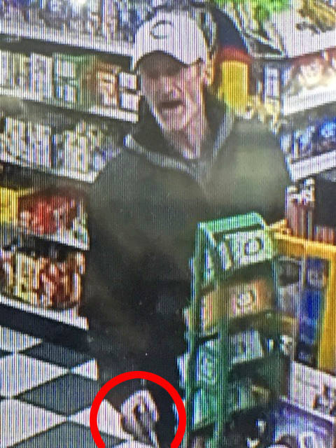d4dde53c260a0d9f6aaa_armed_robber_with_handgun_1.jpg