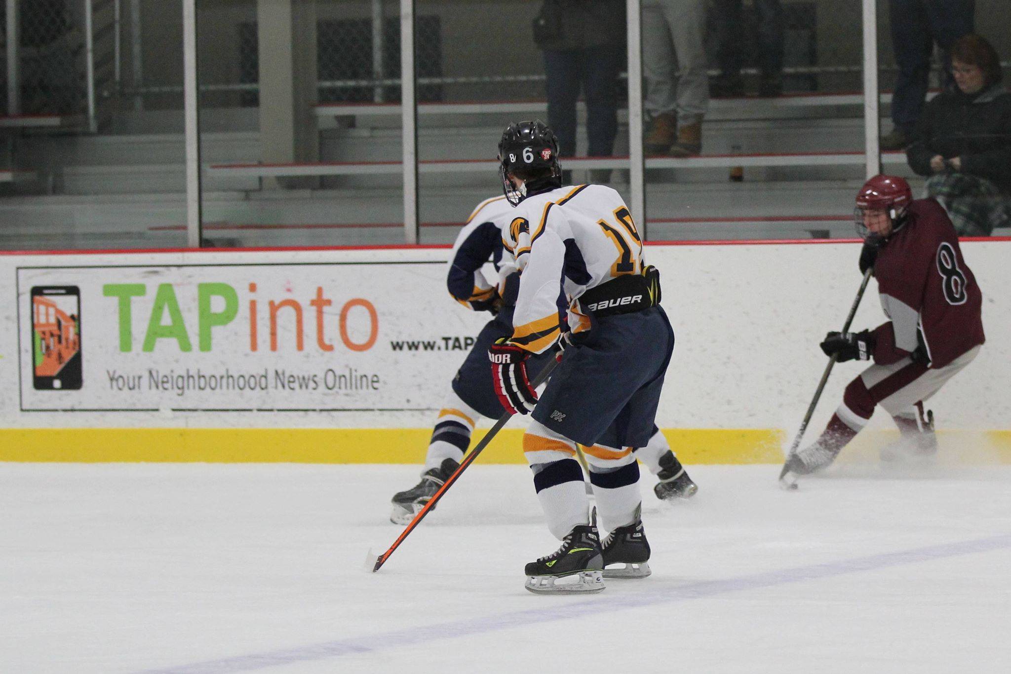 d63342209266bbb540d0_Nutley_Hockey_TAPinto.jpg