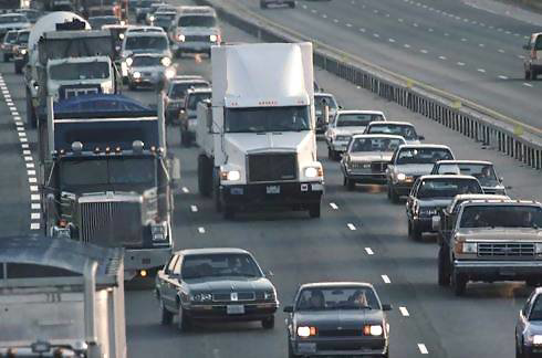 d864d9b21573b012d6de_AAA_traffic_jam_image.jpg
