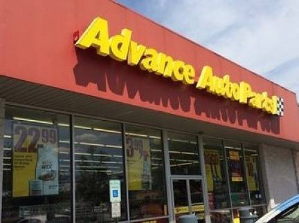 d8e43bf9049e0797c4be_advance_autoparts.jpg