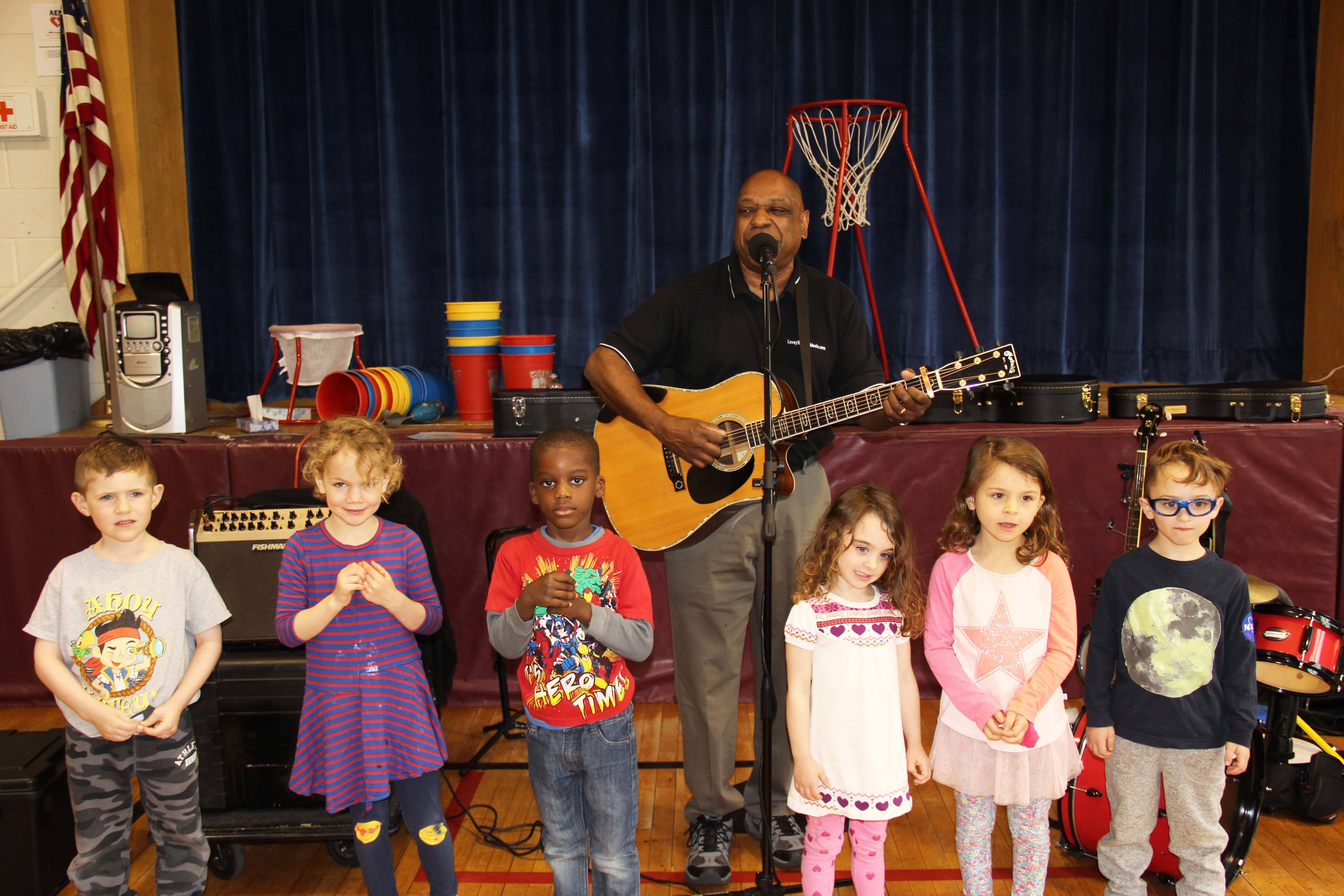 daf1a5f7c4d6cf5b6aef_Lovey_Concert_at_Kirby.jpg