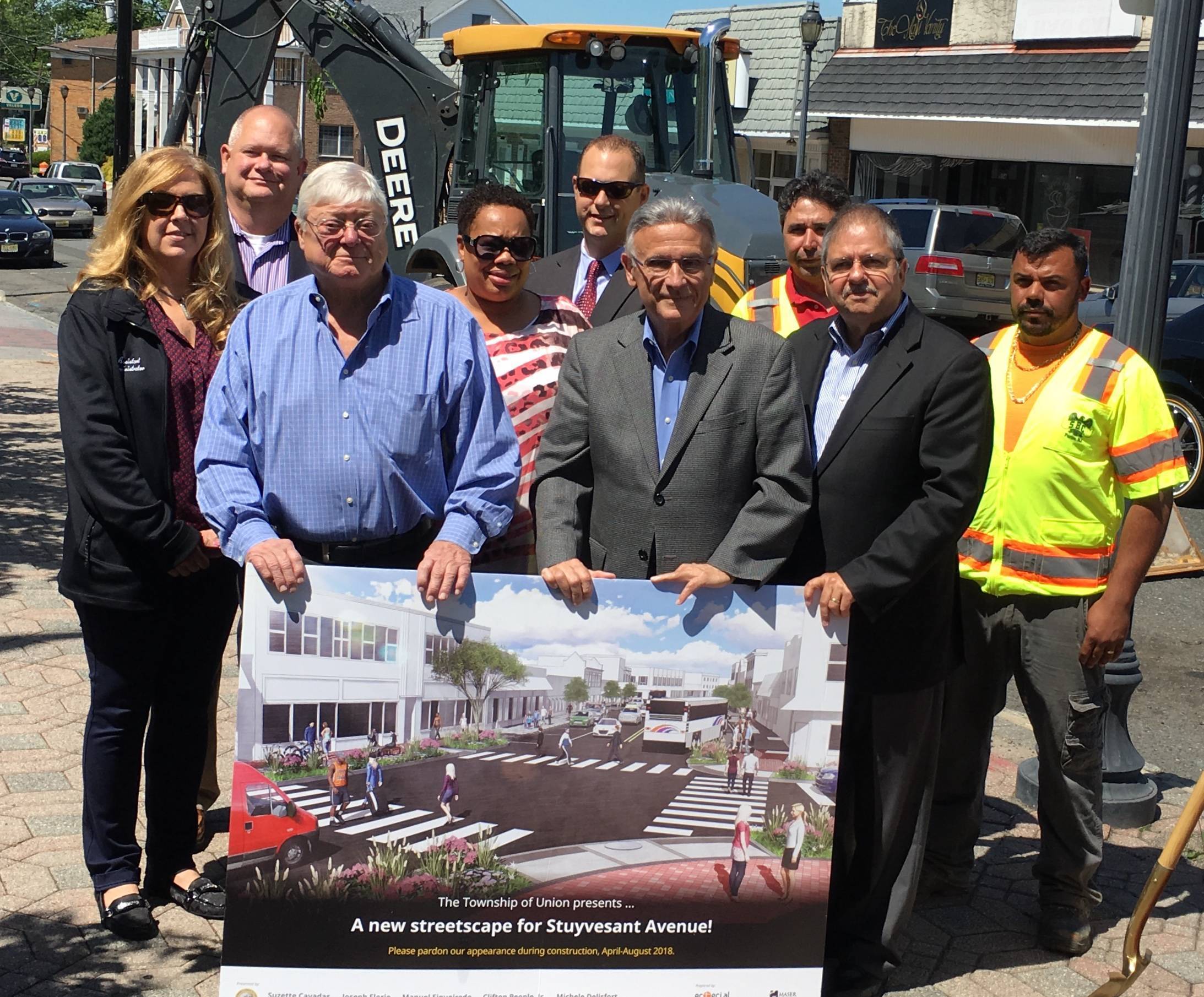 dc65a1315bf5a7db4b30_a27b815cc5748824d3dc_stuyvesant_phase_ii_groundbreaking_3.jpg