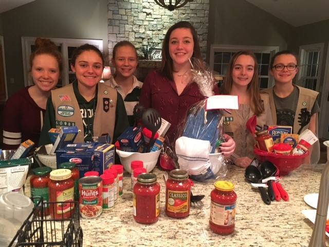 ddc7f984296ec945319a_Girl_Scouts_Dinner_in_a_Basket__2_.jpg