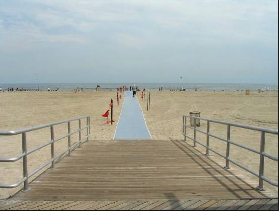 de4176e793607ecac7af_f7efae3a6798cdca2fec_mobile_beach_mat_.jpg