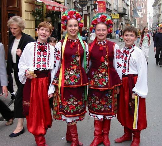 decc663d3f055f5f2804_polish_kids.jpg