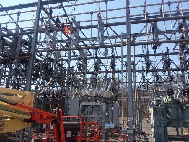 df7f991b365e686a0651_Traynor_Substation_Breaker.jpg