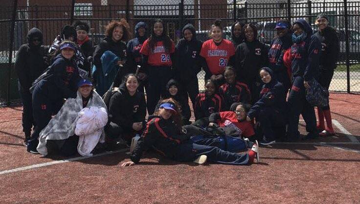 e0f0d92668bda18f22ea_Softball.jpg