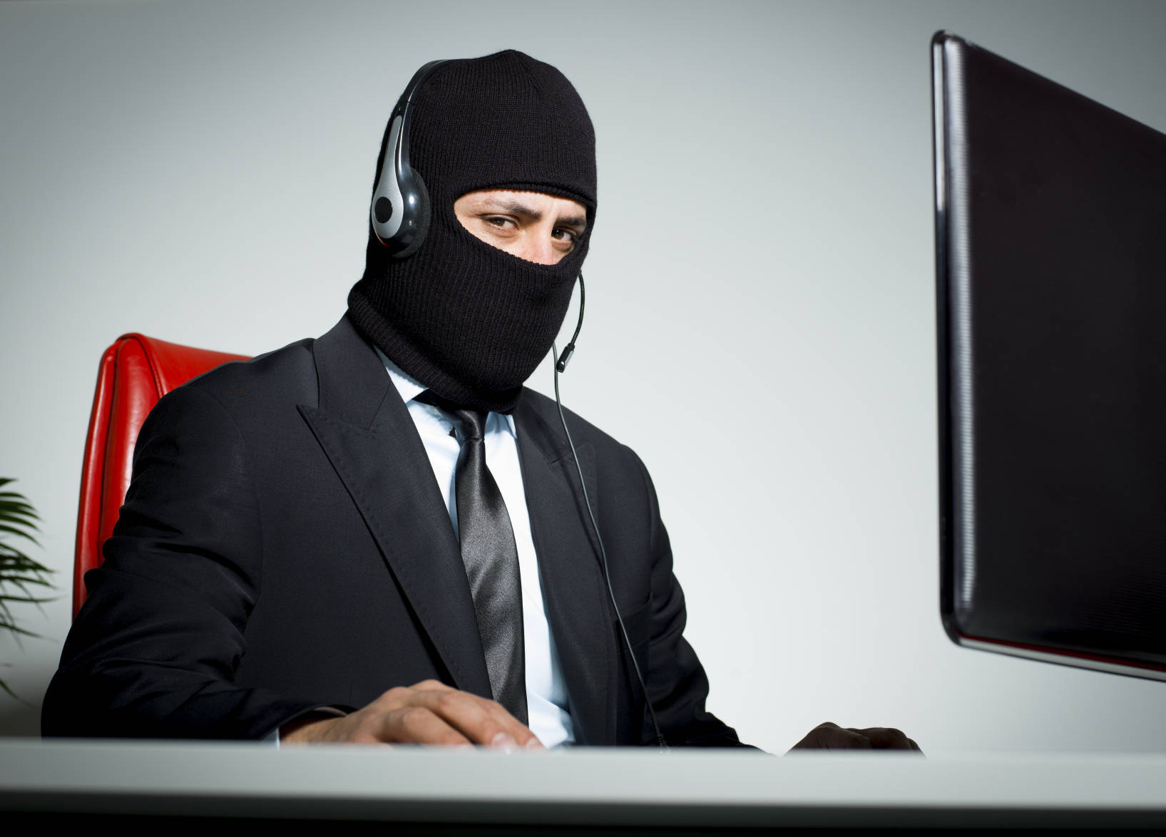 e145062839acd113a875_phone_scam_image.jpg