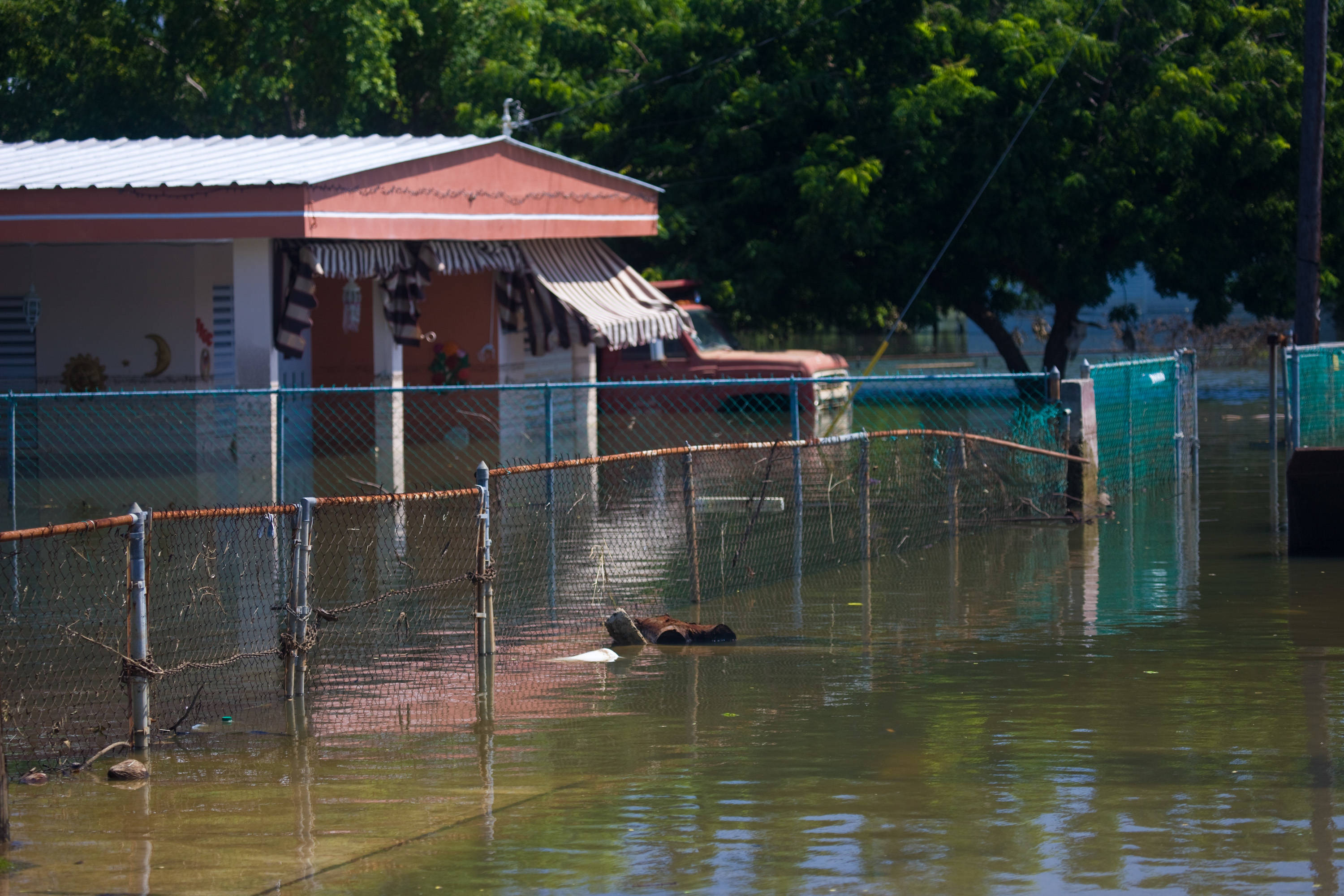 e246293d9a25ee488802_FEMA_-_39079_-_Flooded_neighborhood_in_Puerto_Rico.jpg