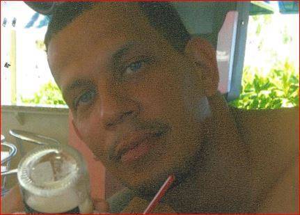 e259963b98d4a8aa8db1_Valentin_2.jpg