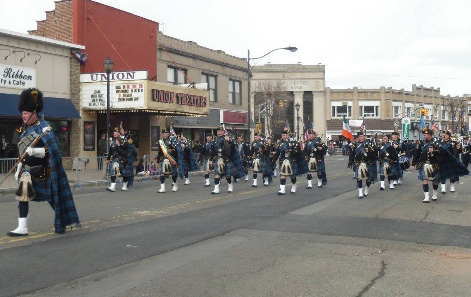 e2e70f8b0fd84ae3f65c_9230d3c7b1d0ede1a0af_2017_st._pat_s_parade_5.jpg