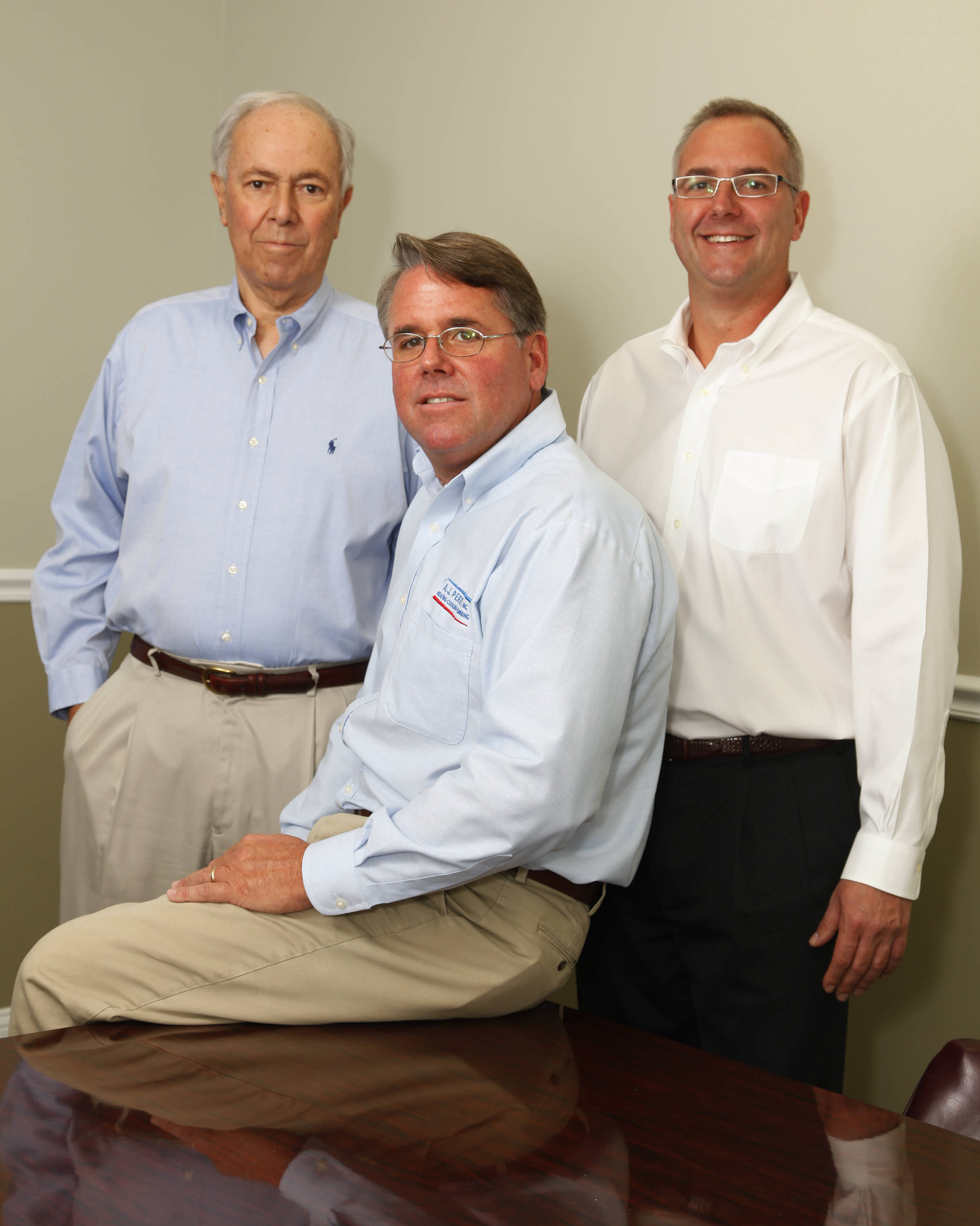 e38b2d8aba22114a6441_Mr-Al_Jr-Kevin.jpg