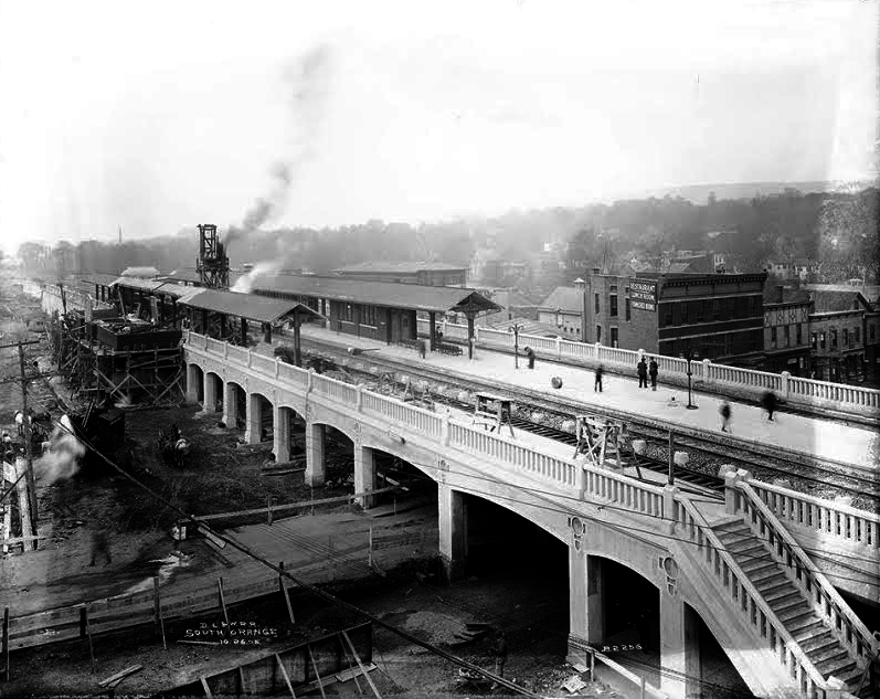 e3d496276bfd8895dacd_so_train_historical_2.jpg