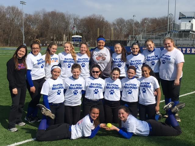e5dfd6899952c0a7e588_Softball_Team.jpg