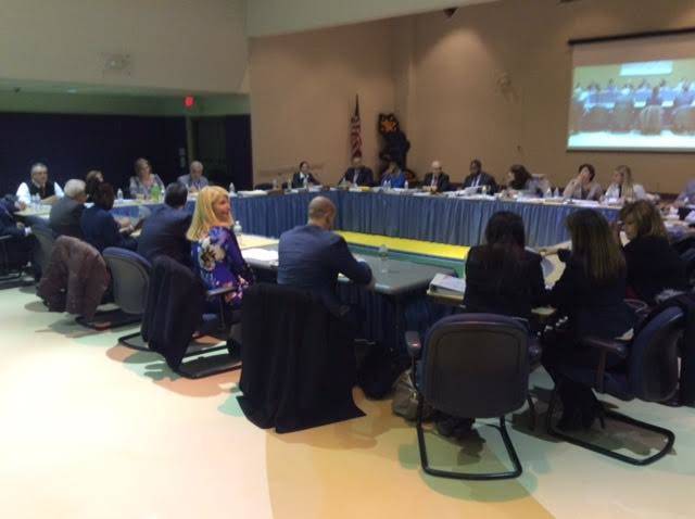 e93e73a7193cc7d57f3f_agenda_setting_meeting.jpg