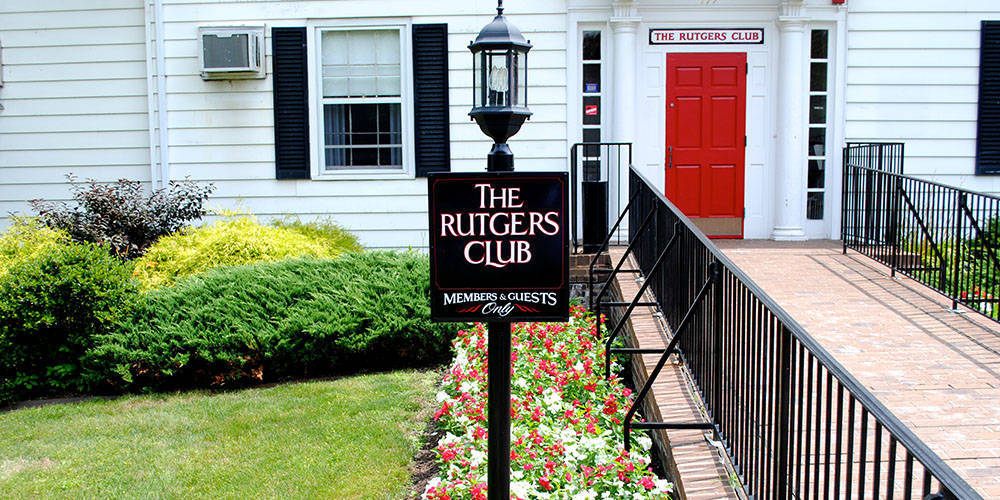 e9ad93b5d7a0a1d53415_rutgers_club1.jpg