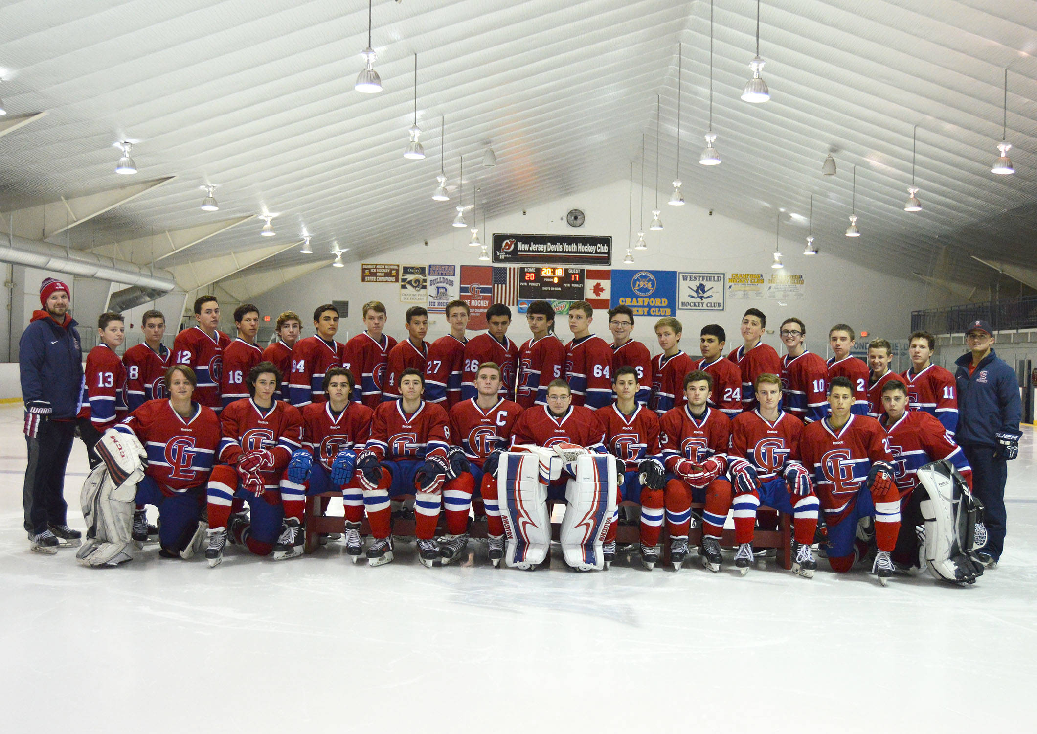 eaaef844f0c827eee723_Team.jpg