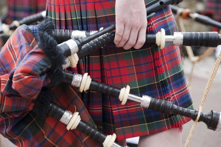 ecc353cadfdf8e5c1dce_Bag_Pipes.jpg