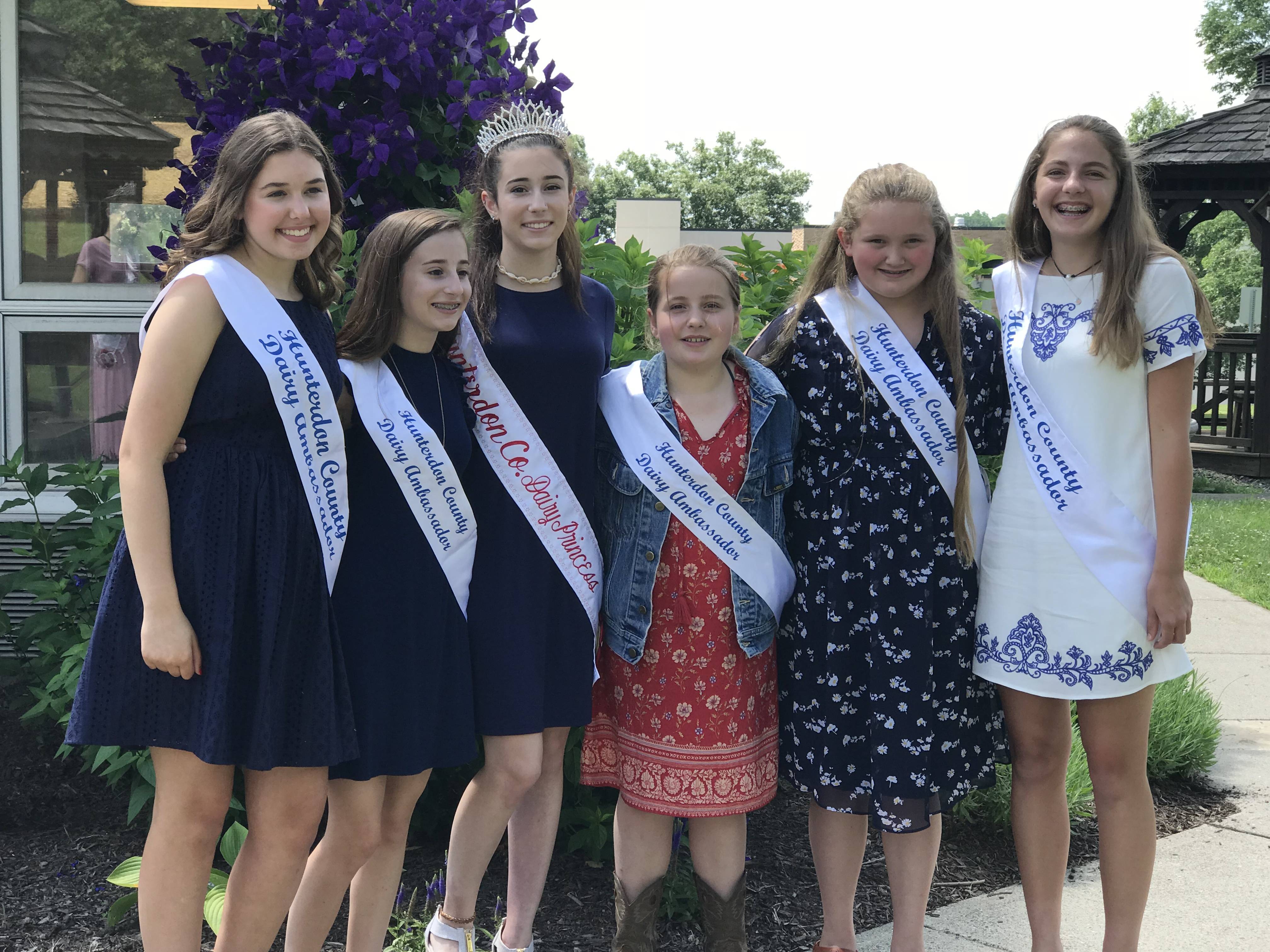 f0eca5247d8fc5e7ff63_Dairy_princess_2018.jpeg