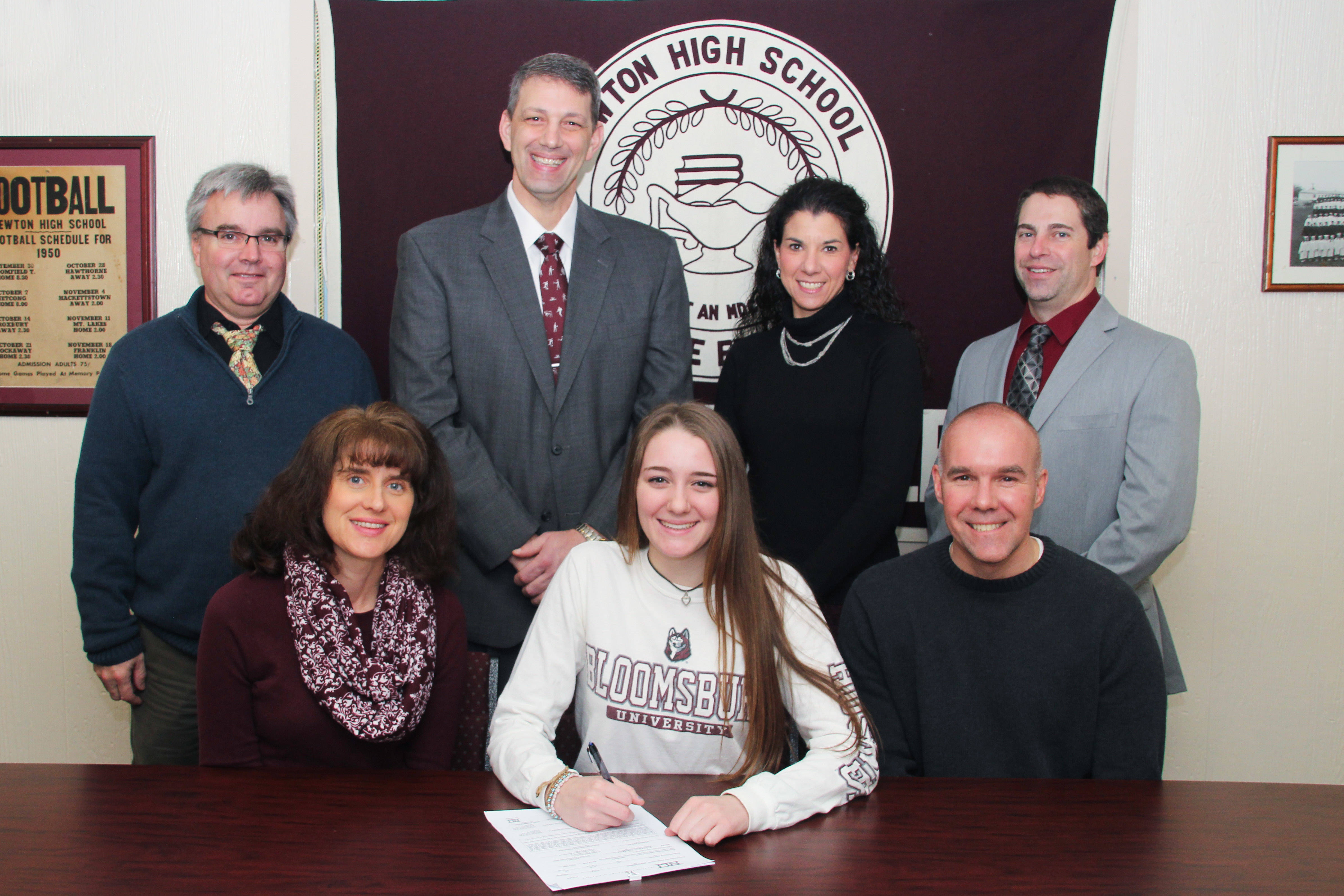 f2a30e1144af70ad8762_Ashely_V_college_signing-2__2_.jpg