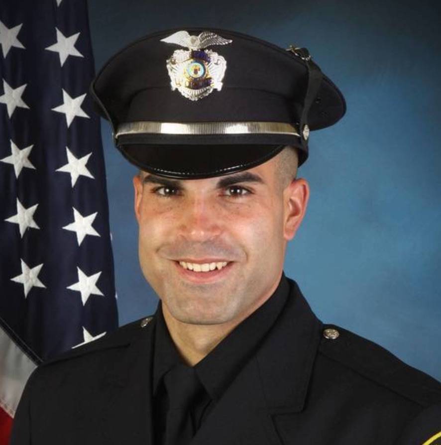 f2ce39807d8d303bd5f9_3e457727e4faabba5b97_officer_tanentino.jpg