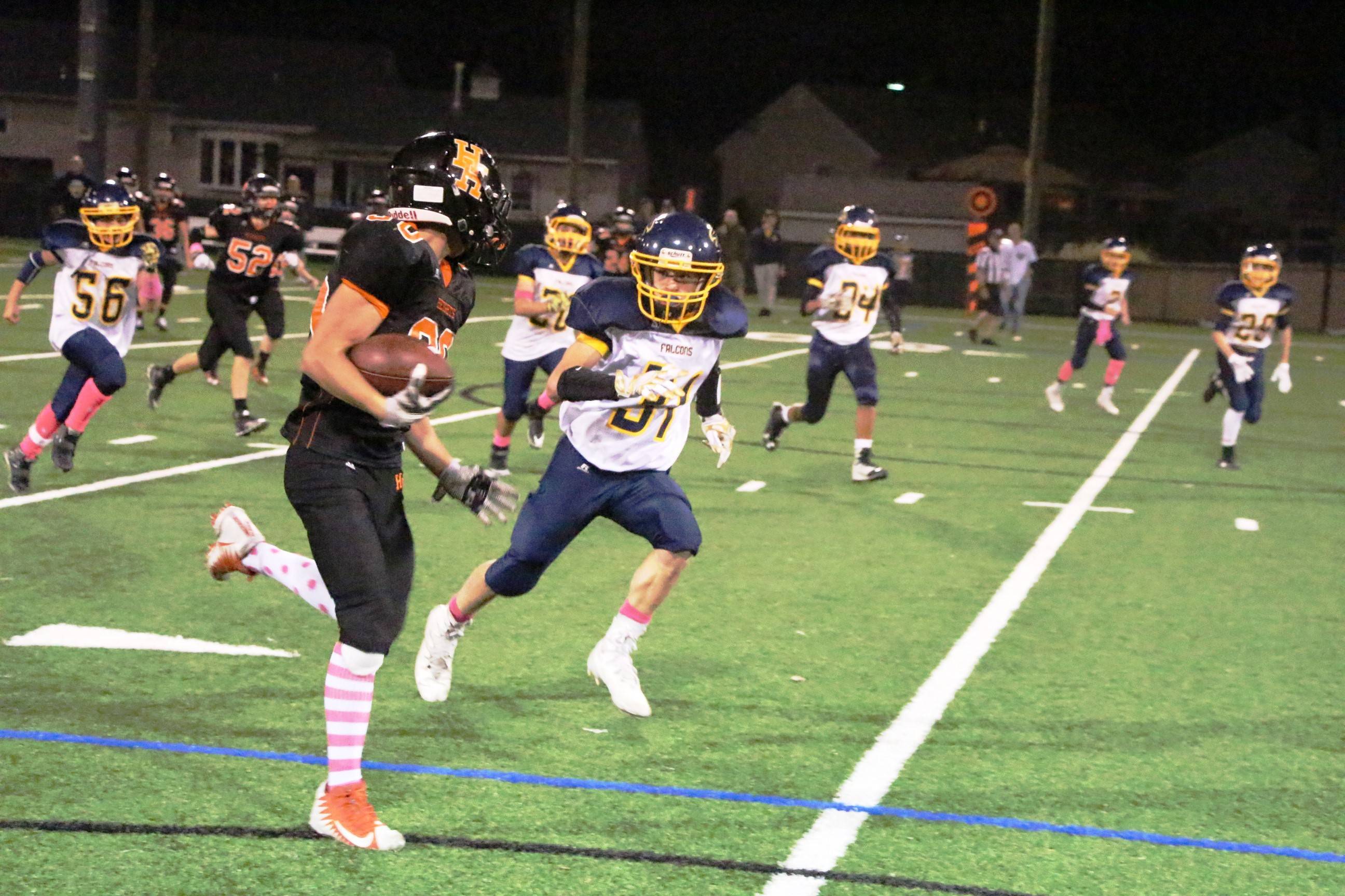 Jr. Football Hasbrouck Heights Sweeps Saddle Brook Hasbrouck Heights