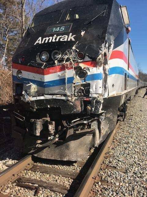 f560afabcfb4e5747733_3f4562e21681b461bafc_sompixlanceamtrakcrash.jpg