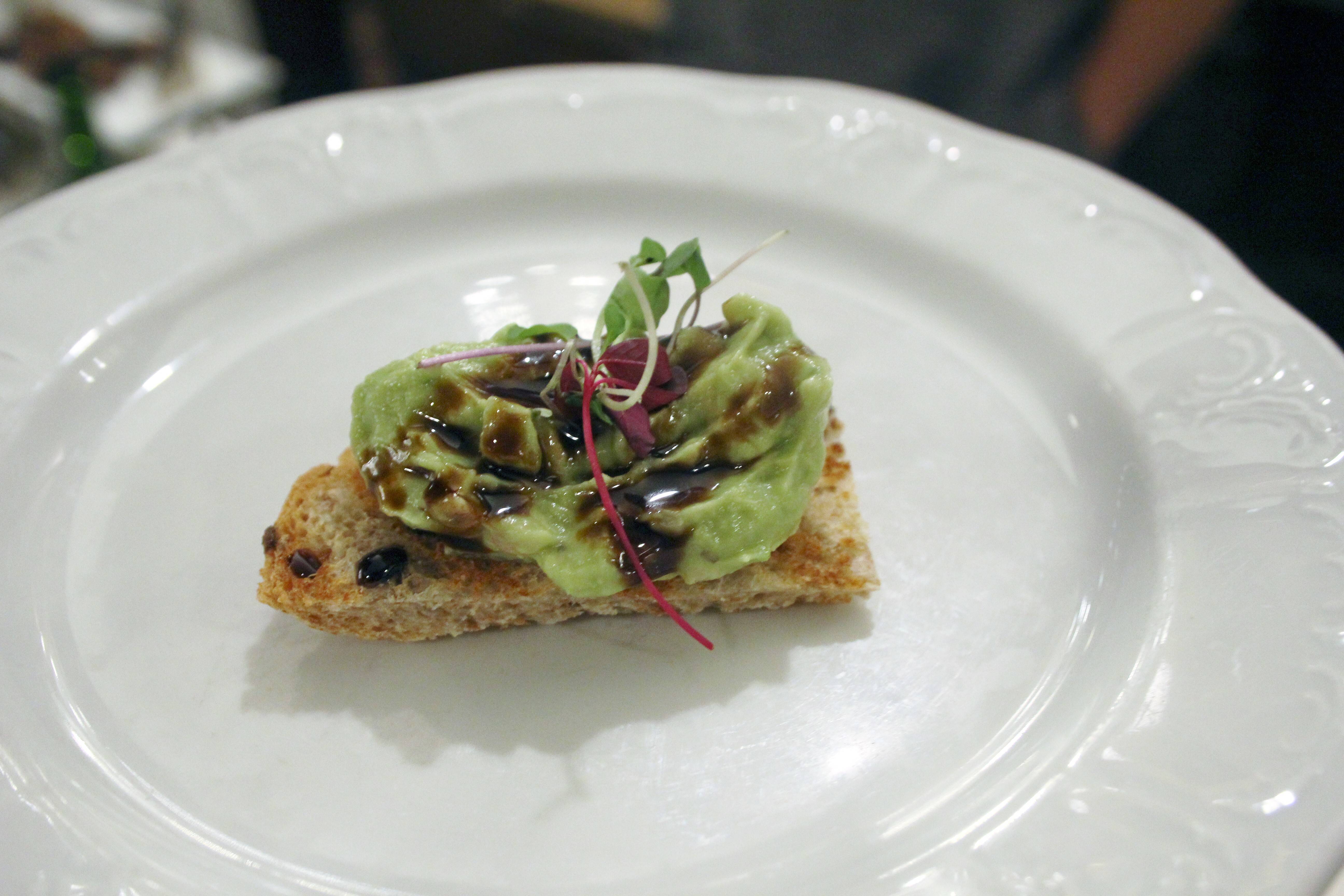 fa95a54f2e3b4239d5bb_Guac_Spot_Avocado_Toast_r_078.jpg