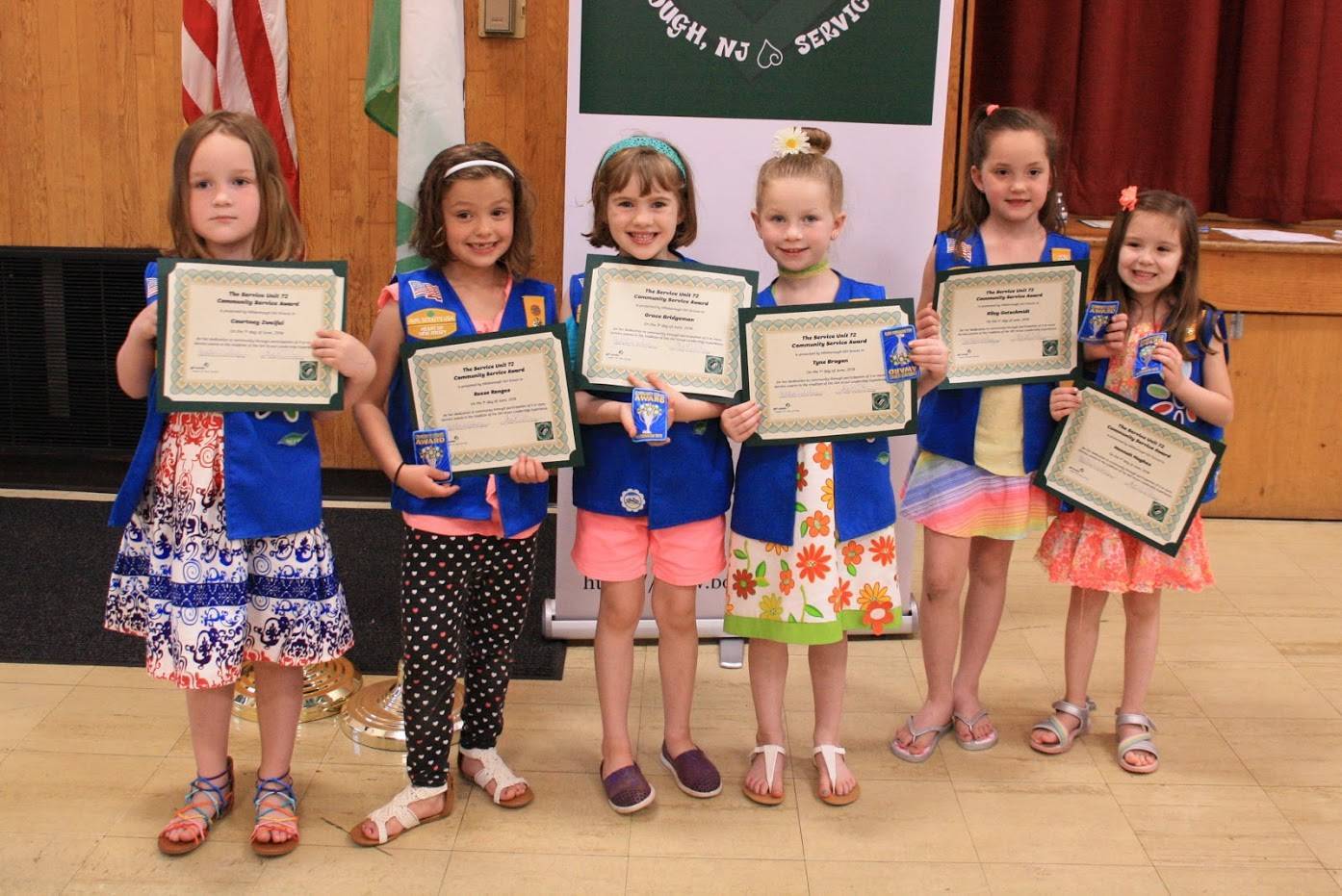 fb69f047a296168470e1_hillspixgirlscoutawards6.jpg
