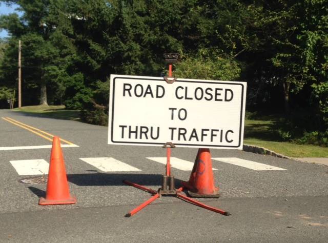 fbe36b280cb88e0cbb3c_RoadClosedThruTraff.jpg