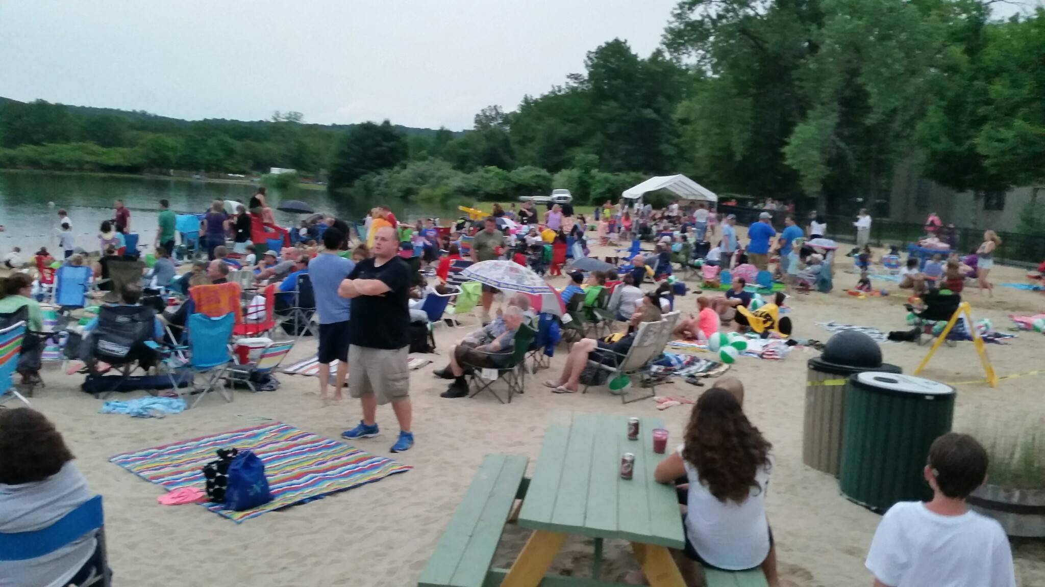fc4f836931604ac88225_ee53539b8b50d11b5c39_beachsand2.jpg