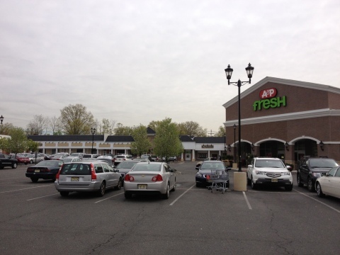 a416e51f721b5e1bb133_villageshop.jpg