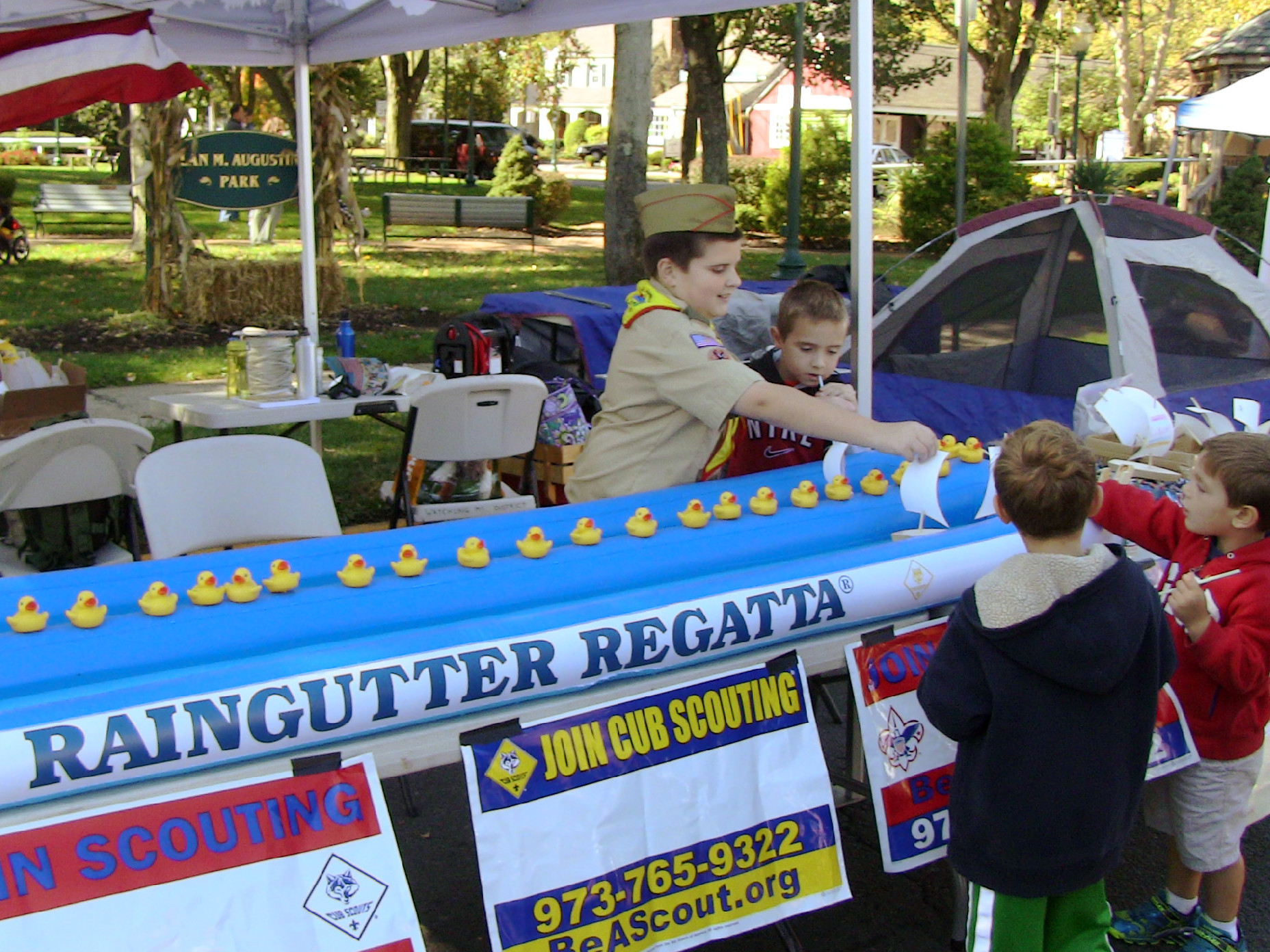 e500f43d48fb9c845b7c_Scouts_table.jpg