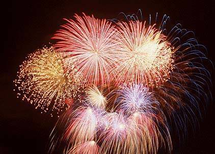 e48512de3be615c7f952_fireworks.jpg