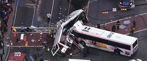 b4d6560e9011576a22be_carousel_image_6cb0da870da8b6356804_HT_bus_crash1_ml_160819_31x13_1600.jpg