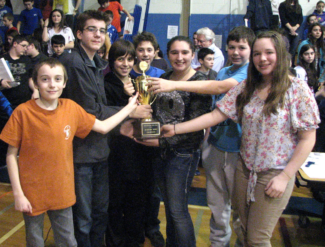 25a255a861caf5015505_Academic_Bowl_1.jpg