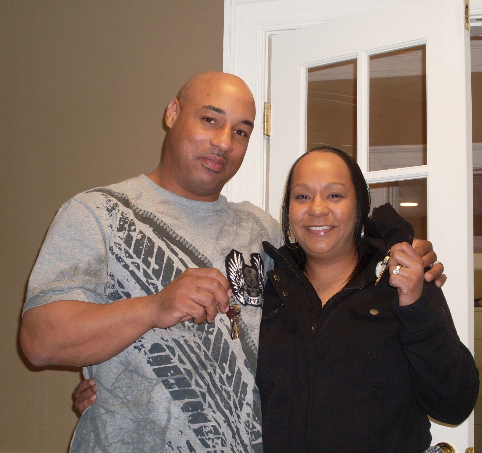 e5b83447d68c90d86161_Moore_Family.jpg