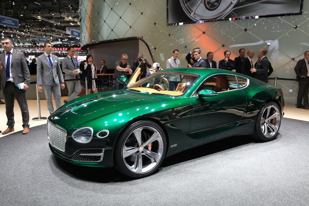 b28156c1c577f8bad328_Car_Show_6.jpg