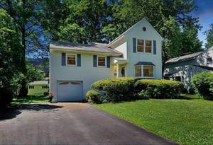 20 Stanley Road 4 Bedroom Split Level