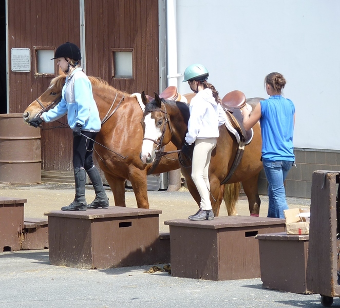 d3c21020f6640729bdee_Watchung_mounting_up.jpg