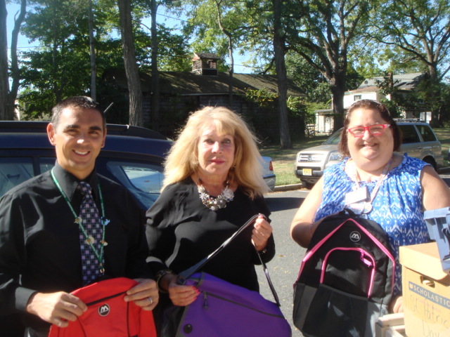 27cc31ed5bd503e6a172_backpacks.jpg