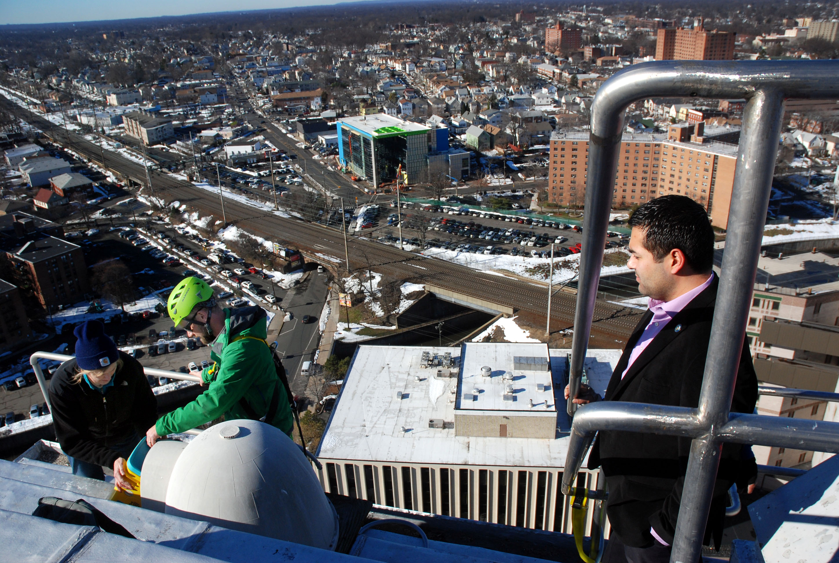 2b2a8122a75019f4d18d_falcon_cam_1.jpg