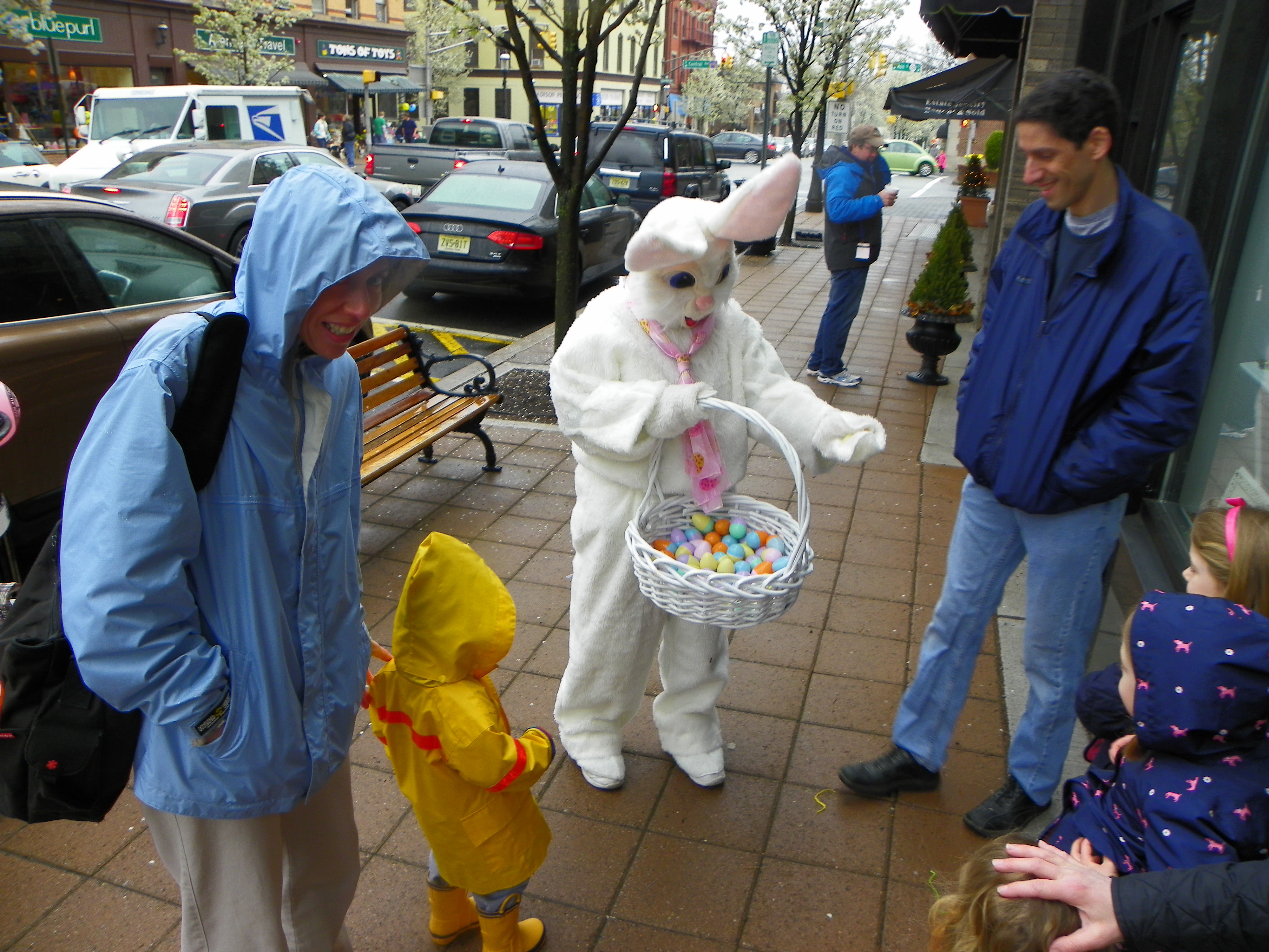 f901f5b6cf598b692f7b_Easter_Fun_Fest_2012_photo_Bunny.jpg
