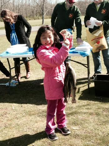 41748104b29c0abe3c97_FishingDrby16GraceLee.jpg