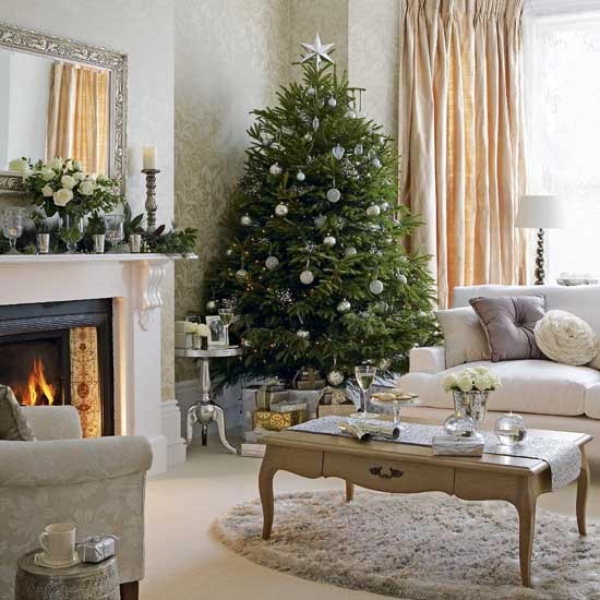 cbc67a81921c49db5ac1_nice-christmas-tree-decorations.jpg